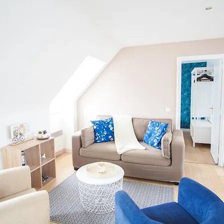 -blush- Cosy - Proche Ville-close *